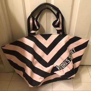Victoria Secret bag, new!
